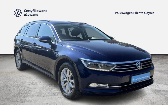 Volkswagen Passat cena 69900 przebieg: 189764, rok produkcji 2019 z Pilica małe 466